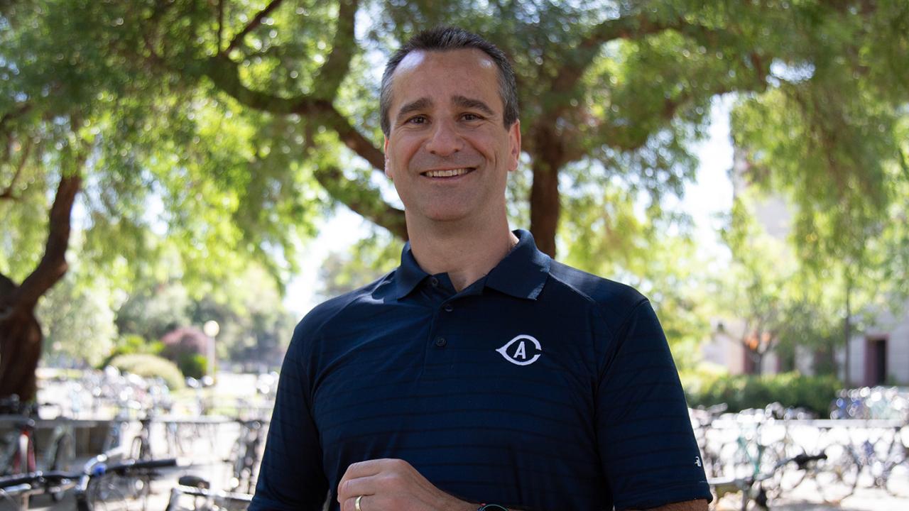 From genes to the gym, Professor Keith Baar, Department of Neurobiology, Physiology and Behavior, studies exercise. Greg Watry/UC Davis Keith Baar